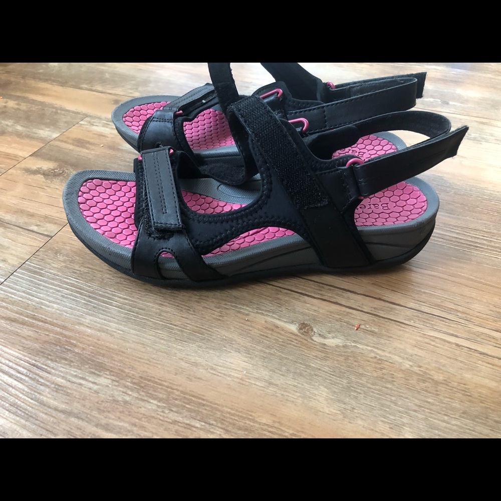 Baretraps Sandals